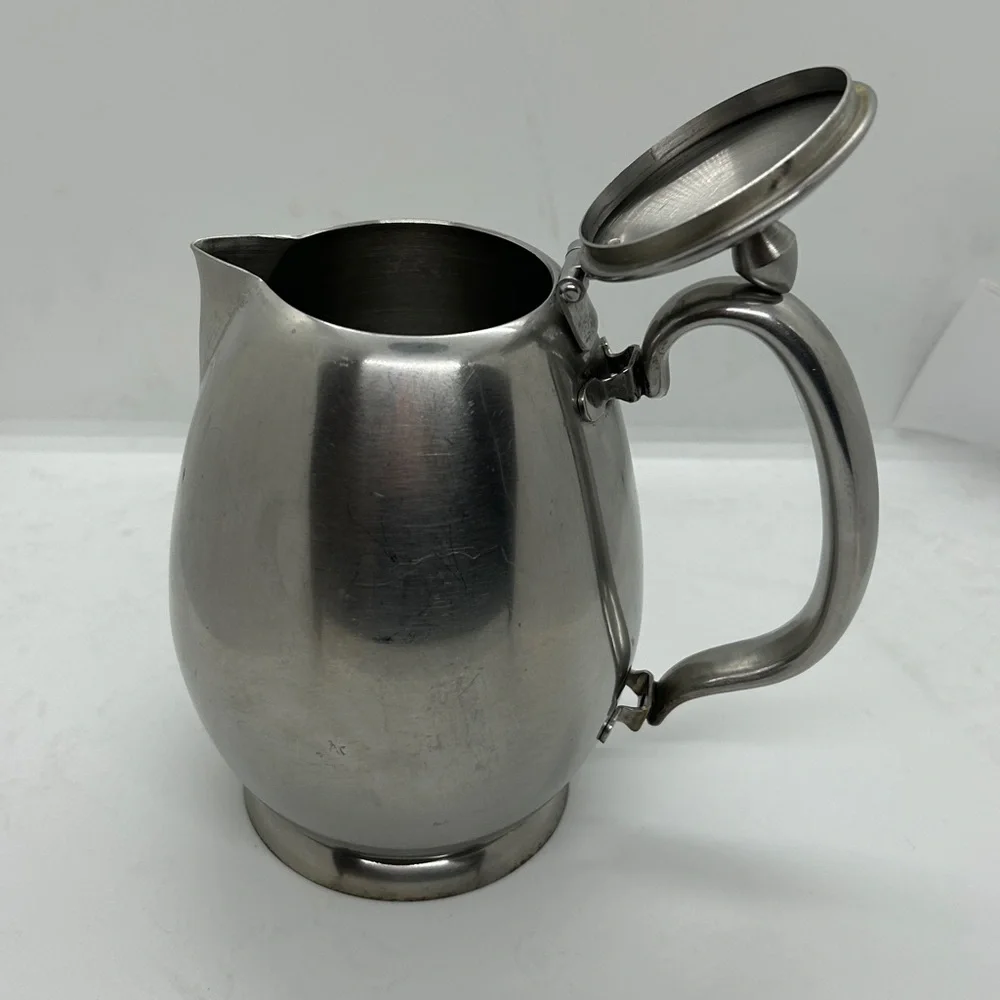 N/A elegant vintage